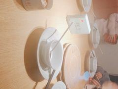 -蜜桃餐厅·伴山(绿宝广场店)