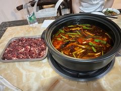 -沈记酸菜牛肉火锅店(九号路店)