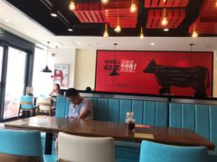 大堂-李先生牛肉面大王(上海站南广场店)