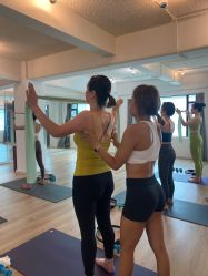 -无界瑜伽普拉提