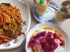 -敦煌山庄摘星阁