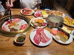 -韩京炭火烤肉自助料理(柯桥万达店)