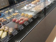 -星巴克臻选(上海合生汇1F店)