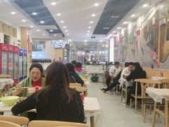 -江城燕子大排档(江汉路步行街店)