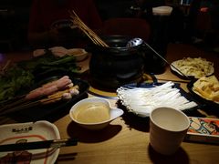 -尚品小土屋涮毛肚(李沧万达店)