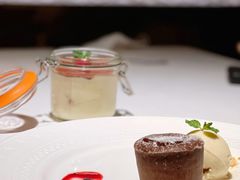 黑巧克力熔岩蛋糕-Mogul Eatery·大亨餐酒馆