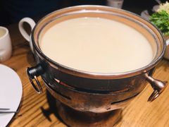 -爱碗亭·鲜炒湖南菜(壹城中心店)