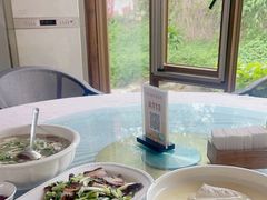 -美食村花园餐厅