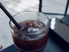 冰美式咖啡（哥塞拼配火或山果SOE）-士多咖啡·Stop Coffee