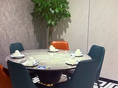 -黄弟大排档·湖南菜·小龙虾·小海鲜(凯旋北路店)