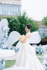 -曼格纳婚礼艺术中心(张江店)