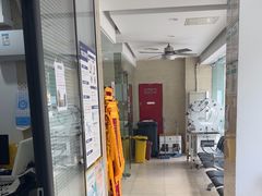 -瑞派天使宠物医院·神经外科·骨科·核磁(洛川中路店)