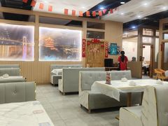 -江城燕子大排档(江汉路步行街店)