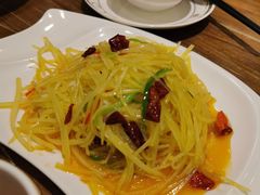 -清真·玛丽亚新疆菜主题餐厅(浙江中路店)