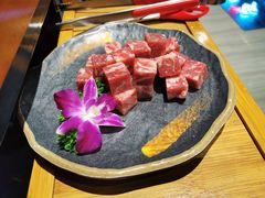雪花牛肉粒-肉甲韩国木炭烤肉(新壹街1店)