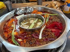 -正南齊北重庆老火锅(光华村直营店)
