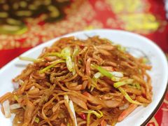 酸萝卜炒粉-人民公社大食堂(顺义总店)