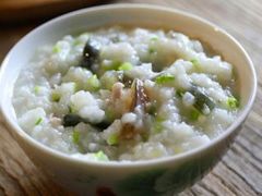 皮蛋瘦肉粥-上海财经大学-绿叶食堂