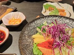 -铭牛烧肉·和牛海鲜自助(高新月牙湖店)