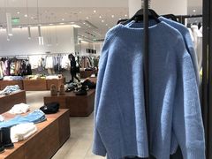 -URBAN REVIVO(西安Momopark店)
