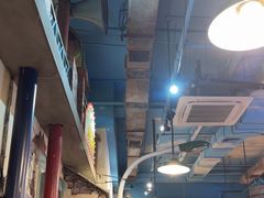 -马路边边串串香形象店(磐石路店)