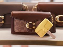 -COACH蔻驰(德基广场店)