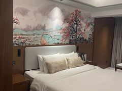 -广东大厦酒店(广州北京路步行街纪念堂地铁站店)