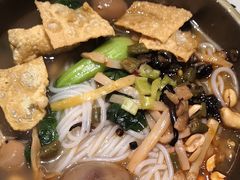 -雙冲柳州螺蛳粉&酸嘢&桂林米粉(簋街店)