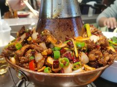 -川流不息·地道川菜·小龙虾(松东路店)