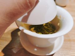 盖碗茶-茅庐毛血旺(烟台大悦城店)