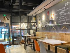 大堂-七楽·韩式欢聚餐厅 치르치르(龙泉驿万达店)