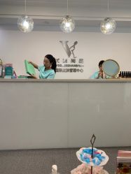 -YooMee优美智能科技美肤机构
