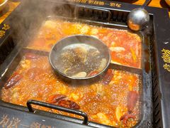 -老牌坊云南鱼豆花火锅(嵩山店)