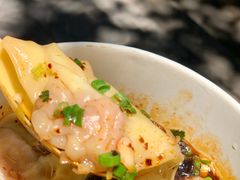 酸辣饺-无名饺子店