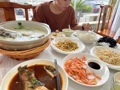 -天乐农家鱼头王(天目湖店)