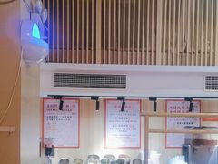-何师傅美蛙鱼头(汉街店)