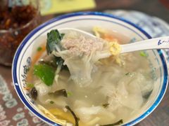 鲜肉馄饨-长人馄饨铺(解放街店)