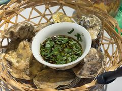 -嗨辣小聚·盘锦河蟹·海鲜烧烤龙虾(盘锦十年好店)