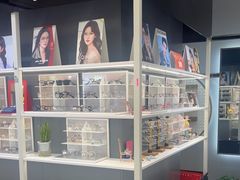 -沫芮眼镜·蔡司·依视路·尼康明月(环创店)