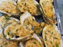 -覃记海鲜美食餐厅