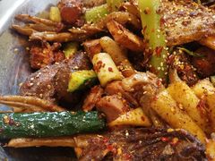 -嘎嘎鸭下巴·爆辣干锅(明教寺店)