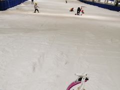 -乔波室内滑雪场
