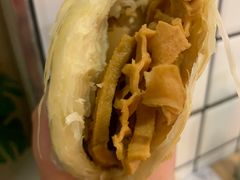 -十三朝牛馍王擀面皮(骡马市店)