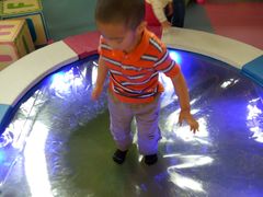 -蒙特利亲子乐园