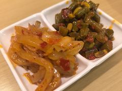 -双燕楼·手工馄饨·汤面小吃(世纪汇店)