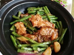 豆角焖三文鱼腩-御满江海鲜酒家(洛溪新城店)