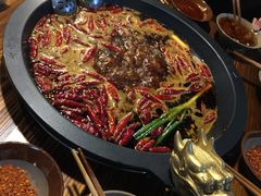 -黄潇洒老火锅(九眼桥宏济巷店)