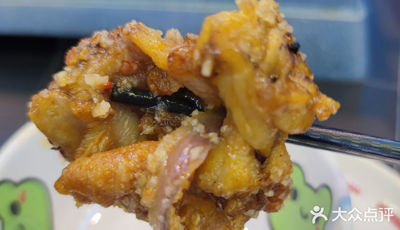 牛蛙和田鸡那个更好吃
