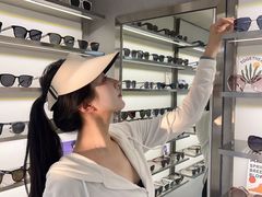 -潘多拉眼镜·蔡司依视路明月(潘家园店)