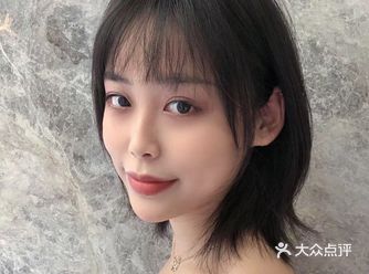 日式短发，日式短发日系发型，解放碑，解放碑步行街vp